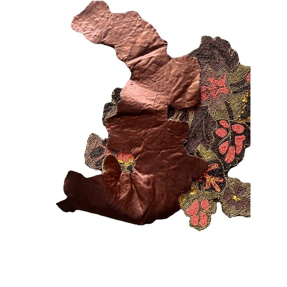 Autumn KIM SEYBERT Leaves Forest Rust Red Green Beaded Table Runner 45" x 20" - Picture 7 of 8